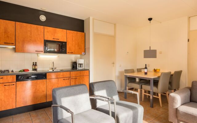 Comfortable Bungalow Near Hunebedcentrum
