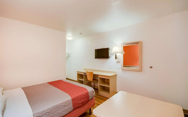 Motel 6 Bellingham, WA