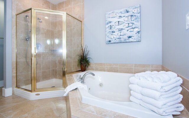 Crcph09 2 Bedroom Condo