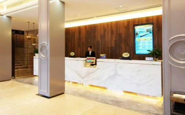 Yadu Business Hotel