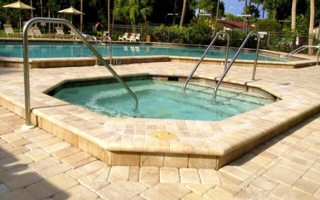 LUX VILLAs on beautiful Palmer Ranch