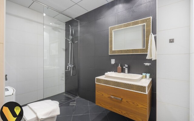 Bayz Burj Khalifa Views near Dubai Mall