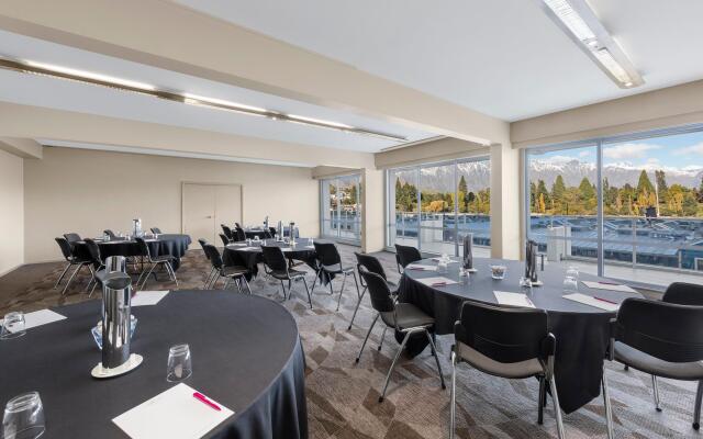 Crowne Plaza Hotel Queenstown by IHG