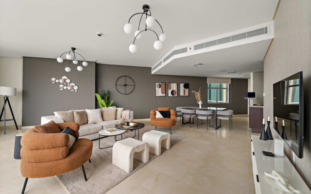 Silkhaus Expansive 2bdr in Sky Gardens Difc
