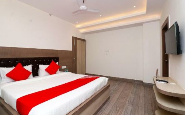 OYO 22194 Hotel Triveni Sangam