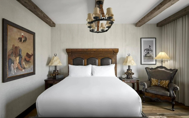 Hotel Drover, Autograph Collection