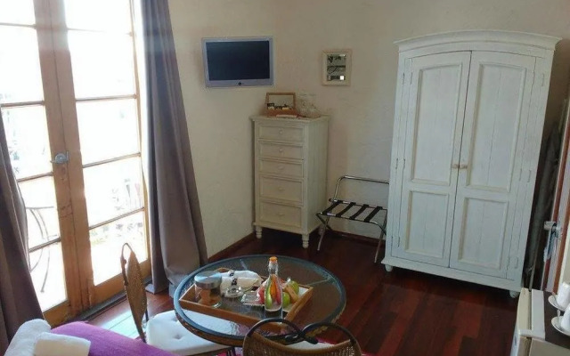 Port Mill Bed And Breakfast