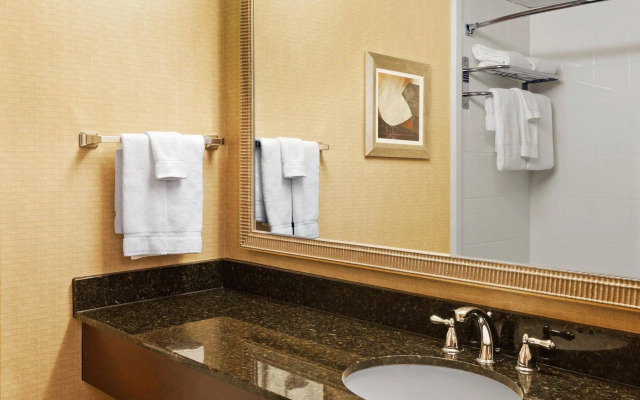 Holiday Inn Hotel & Suites Springfield - I-44 by IHG