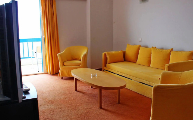Tinos Beach Hotel