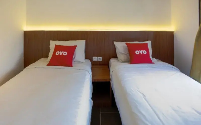 Point Inn by OYO Rooms
