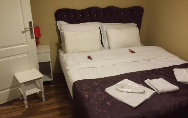 Spinel Hotel - Old City