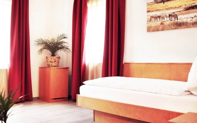Hotel Pension Kaempfelbach
