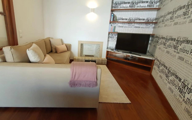 VIVER D'AMOR Oporto Douro River Flat