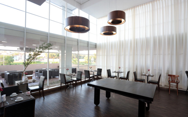 Ibis Styles Ribeirão Preto Maurilio Biagi