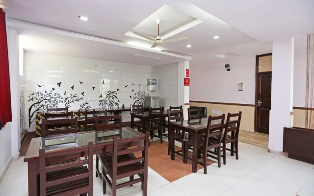 OYO 9843 Hotel Sound Sleep
