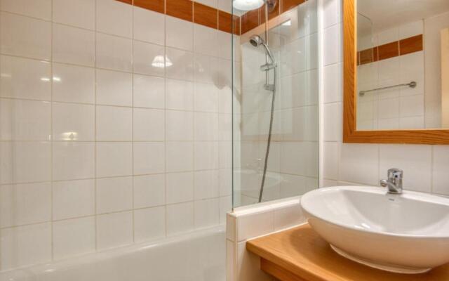 Apartment near the slopes at LA PLAGNE 1800