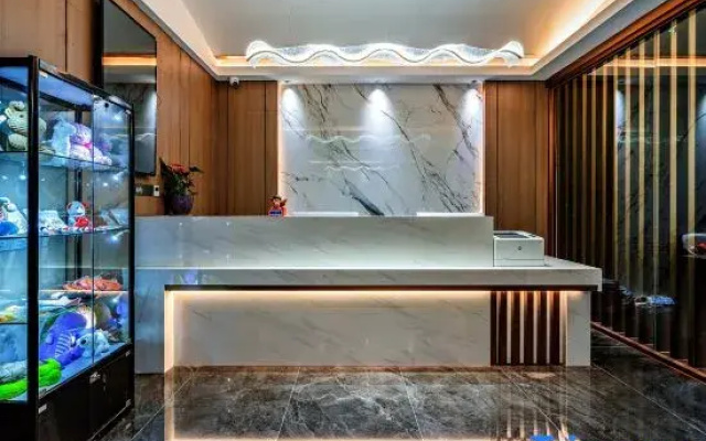 Jingxi Yueting Hotel (Chengdu Huayang Middle School Polar Ocean Park)