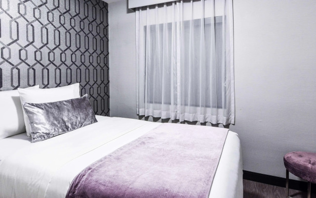 Sunset West Hotel, SureStay Collection by Best Western