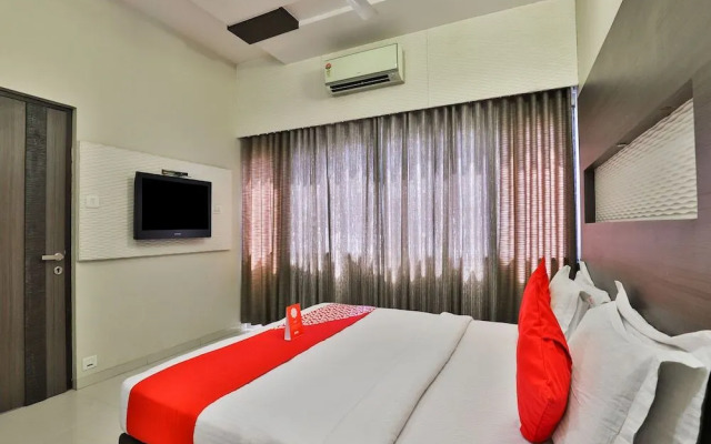 OYO 1271 Hotel Raajpath