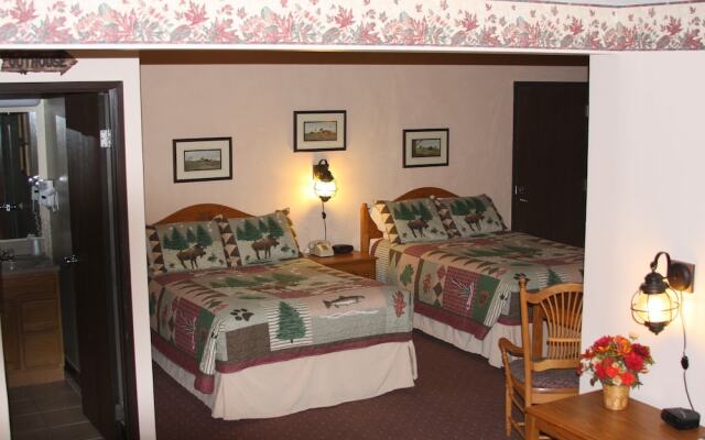 Gladstone Inn & Suites