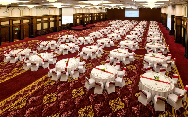 Crowne Plaza Manama (Bahrain)