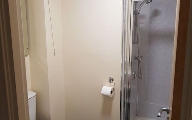 Lesley Grove Apartments
