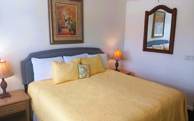 The Cozy Inn
