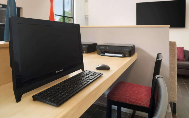 Ramada by Wyndham Uniontown