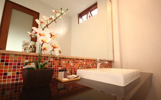 Chu Hotel