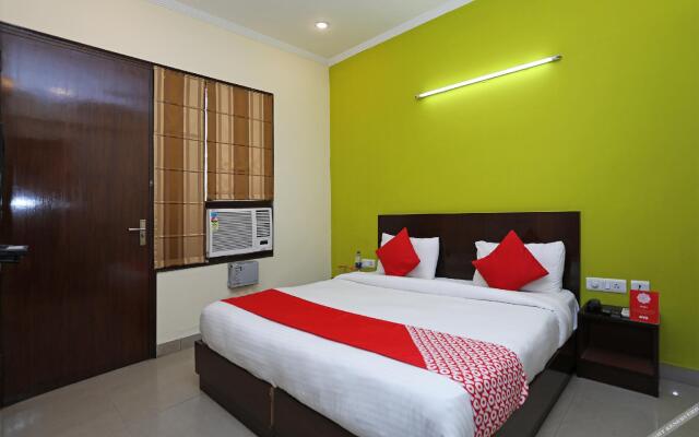 OYO 2797 Hotel Shalom Residency