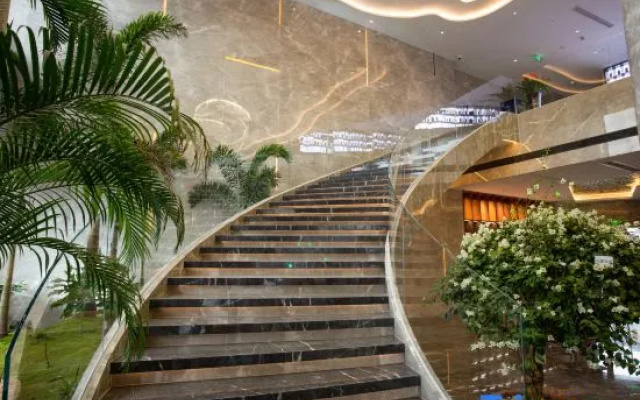Zhuzhu International Hotel (Jinyi Times Square)