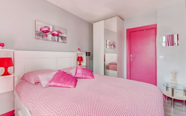 Cosy Studio Apartment in Honfleur near Harbour