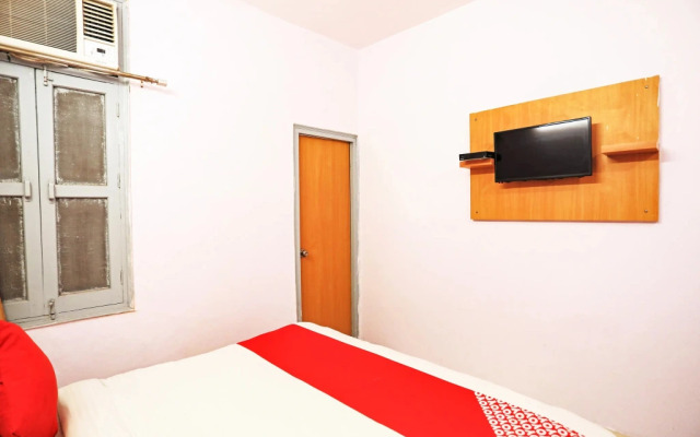 Friends Harsh Villa by OYO Rooms