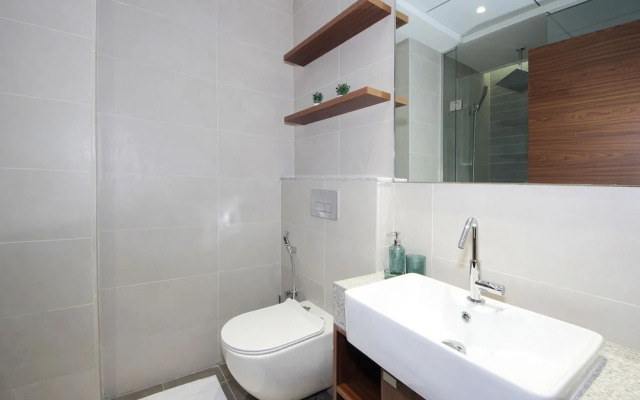 Luxury StayCation - Tranquil Retreat With Beautiful Park Views