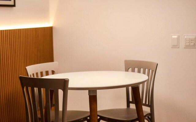 Apartamento completo com píer e acesso ao mar 4