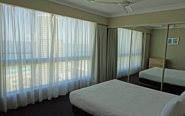 2 and 3 Bedroom Apartments within Crown Towers