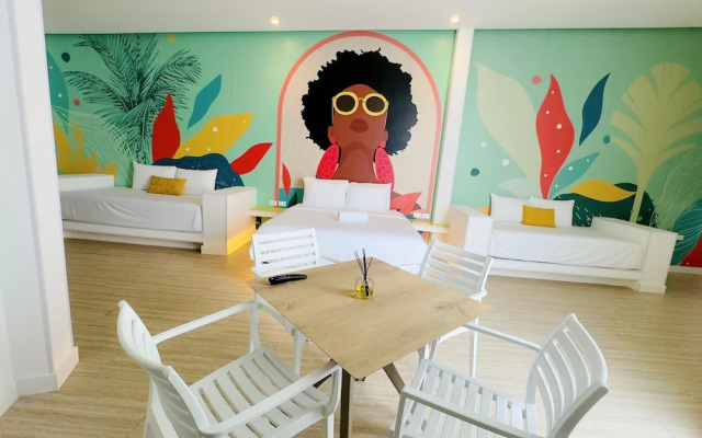 Hotel Nomadic Design