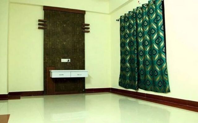 Hotel Lotus Grand