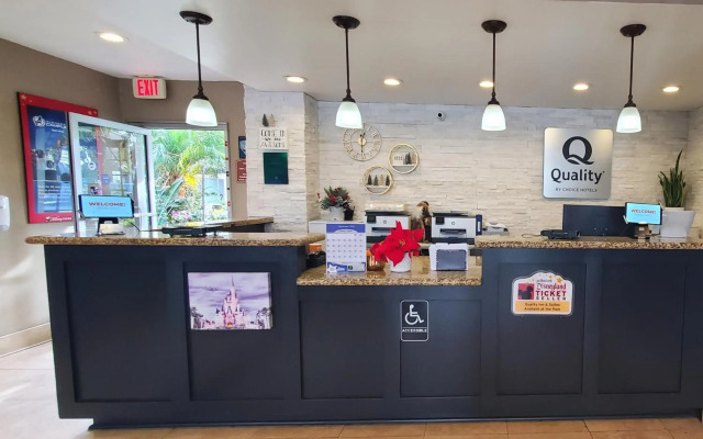 Quality Inn & Suites Anaheim At The Park