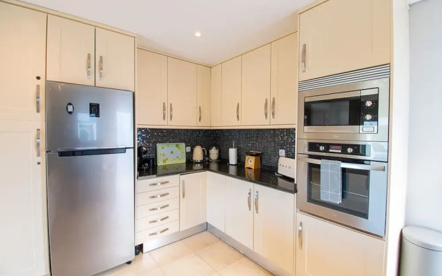 Casa Ana Superbly Renovated With Heated Private