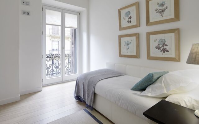 Easo Suite 2B Apartment by FeelFree Rentals