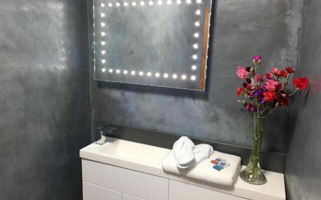 Longstone Bed and Breakfast