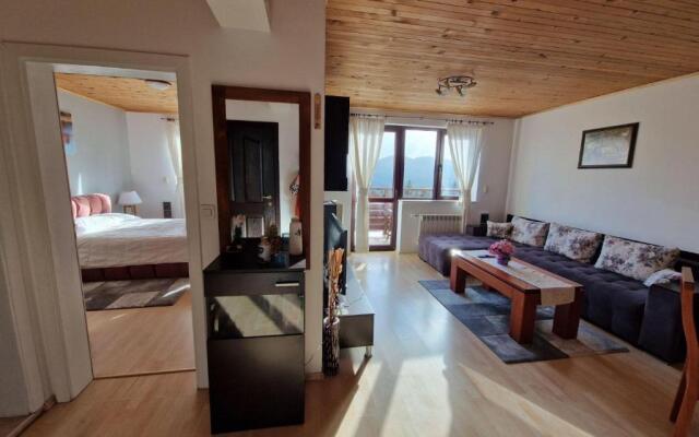 Pamporovo Rhodopi Pearl Apartments