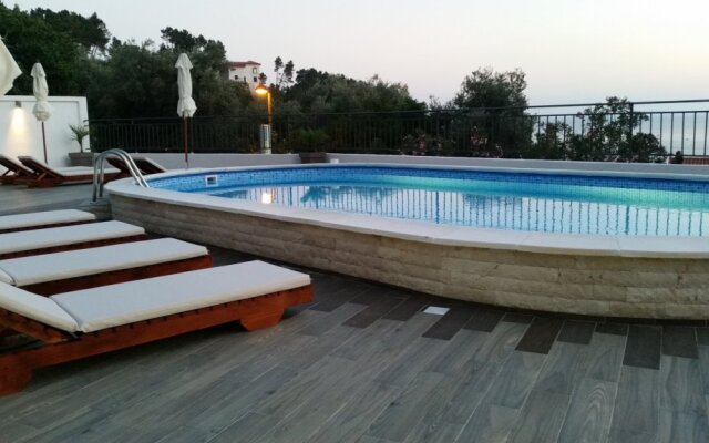 Kentera Apartments