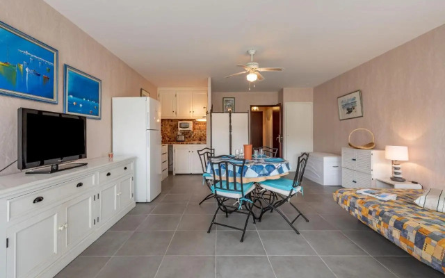 Studio De la Plage-3