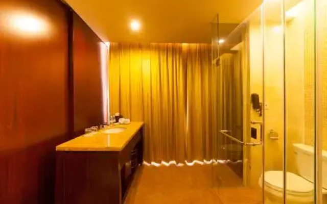 Riz-Carlsen Hotel Dandong