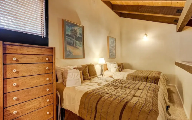 Lakeland Village #401