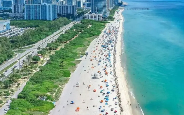Your Miami Base With Free Parking