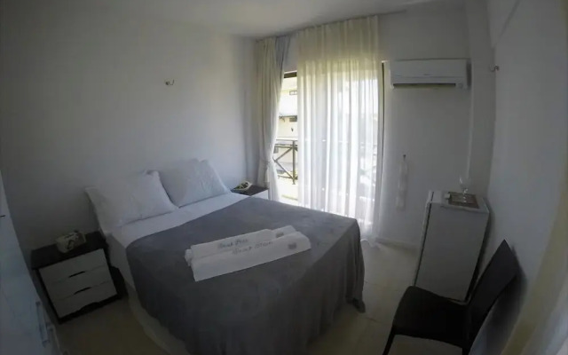 Duplex with Hot Tub near Beach by DM Apartments.