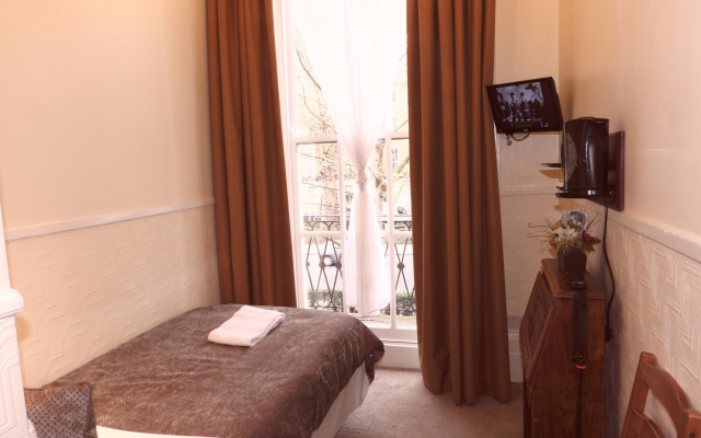 Europa House Hotel